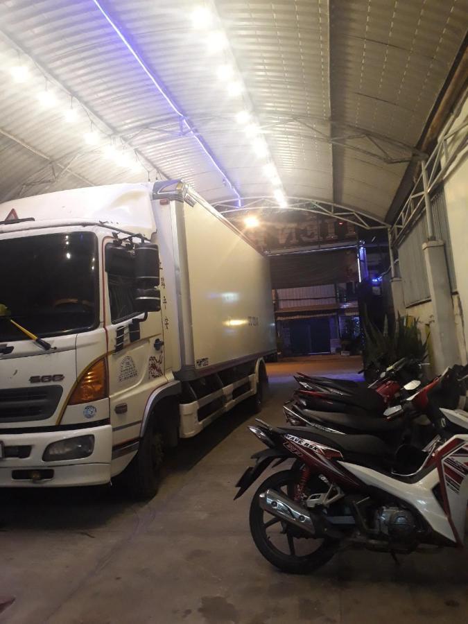 Khách Sạn Tiến Phát Cà Mau Exterior foto